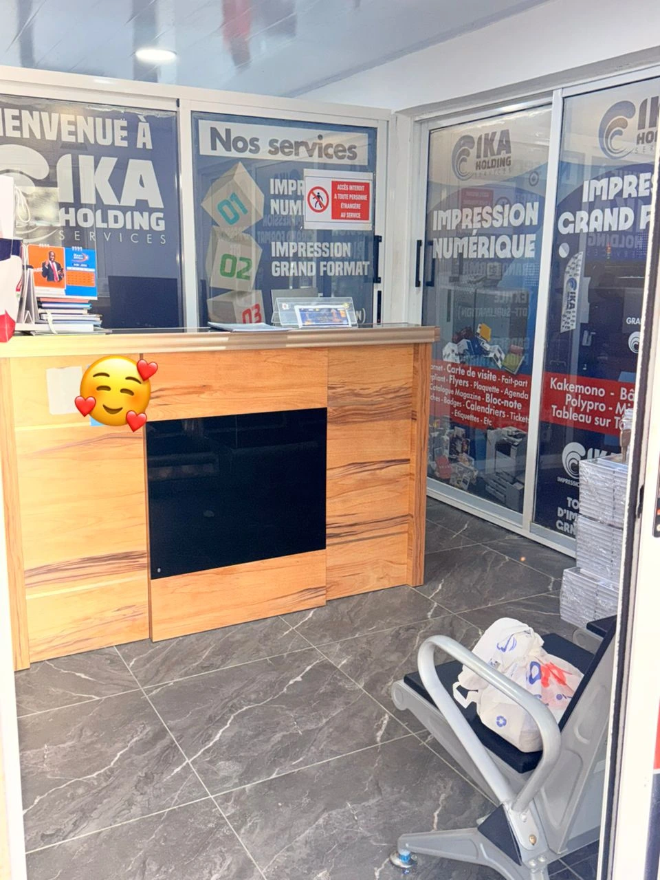 Espace de stockage IKA HOLDING SERVICES Abidjan